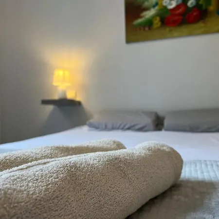 T2 Calme Et Paisible Parking Piscine شقة