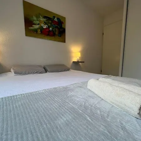 T2 Calme Et Paisible Parking Piscine *